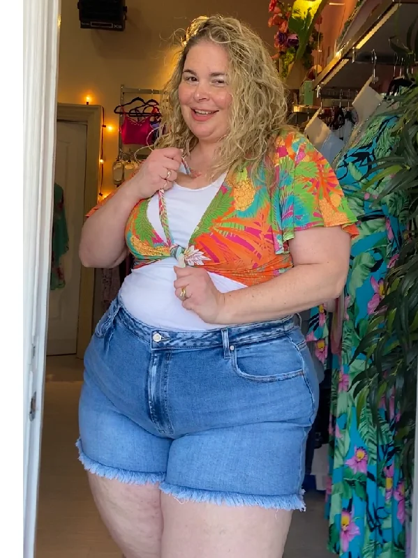 Lola Plus Size Cropped Wrap