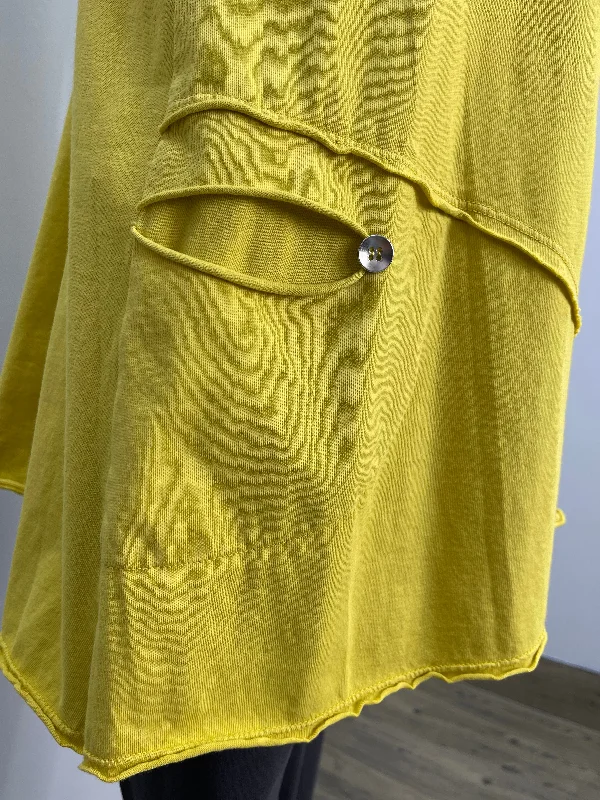 Citrus 3/4 Sleeve Tunic with Raw Edge