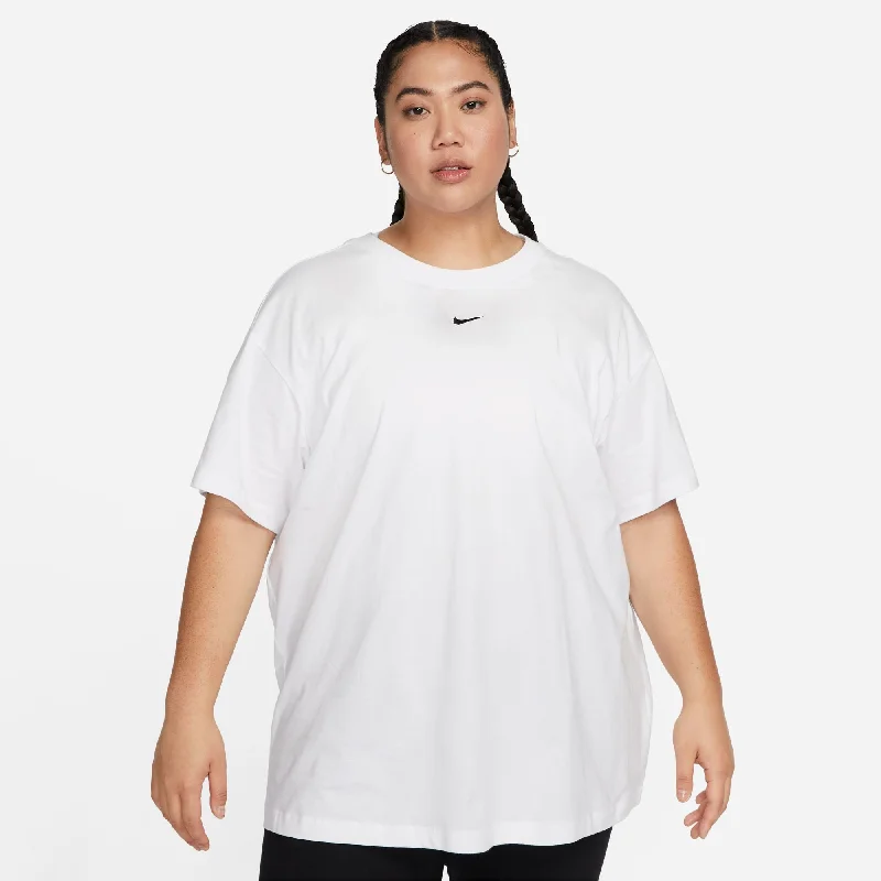 Women's Nike Plus Essential T-Shirt